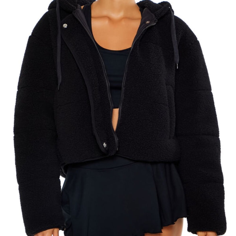 forever 21 Active Hooded Faux Shearling Jacket Size M